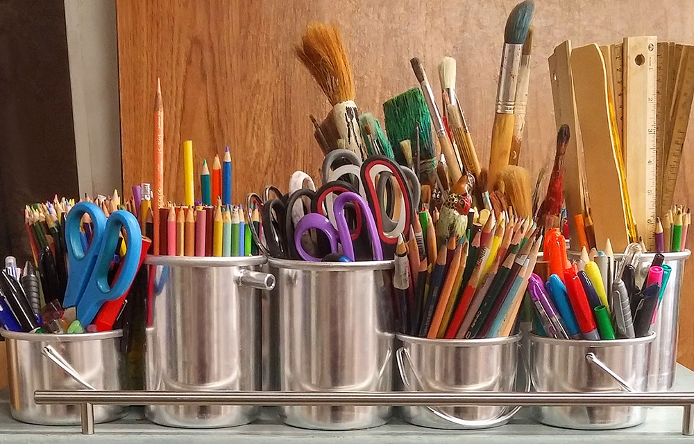 Three Easy Arts and Crafts Projects Your Kids Can Do at Home